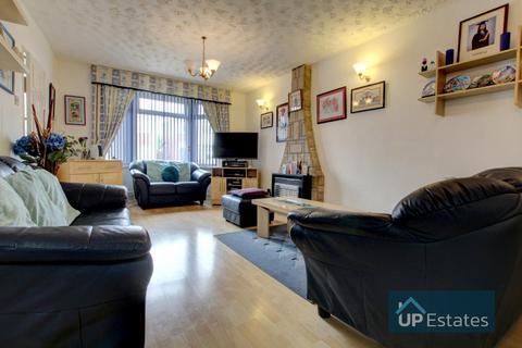 3 bedroom end of terrace house for sale, Telfer Road, Radford, Coventry
