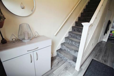 297 Leeds Road, Eccleshill, Bradford, BD2 3LD