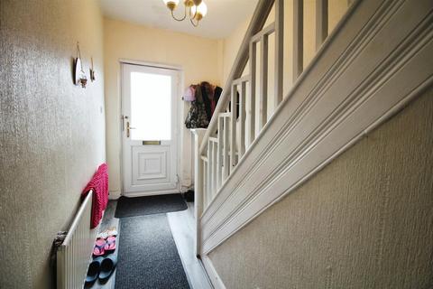 297 Leeds Road, Eccleshill, Bradford, BD2 3LD