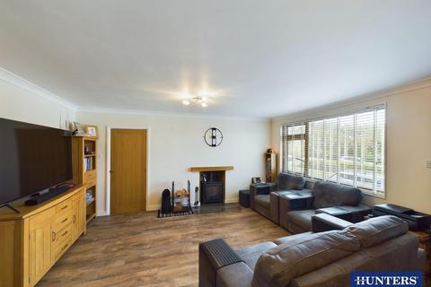 3 bedroom semi-detached bungalow for sale, Hayfell Avenue, Kendal, Cumbria, LA9 7JH