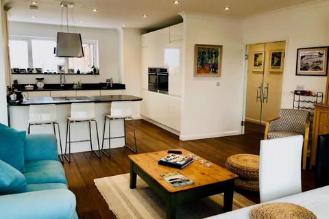 2 bedroom penthouse for sale, Blackwater Road, Eastbourne BN21