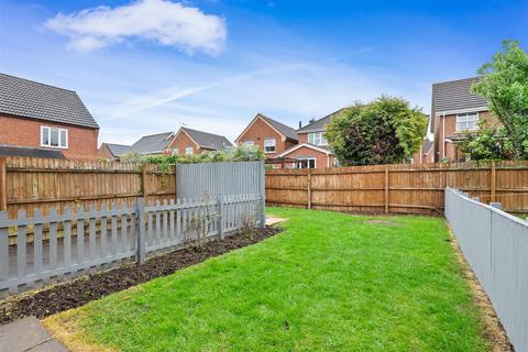2 bedroom semi-detached house for sale, Mandalay Drive, Norton, Worcester