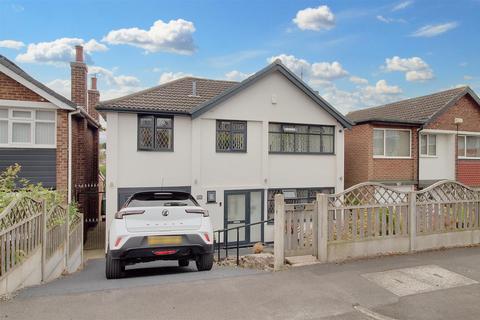 4 bedroom detached house for sale, Revelstoke Way, Rise Park, Nottingham