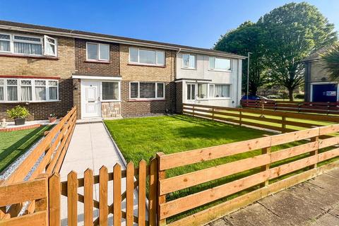 3 bedroom terraced house for sale, Tern Walk, Southsea