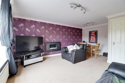 3 bedroom townhouse for sale, Lime Avenue, Brough