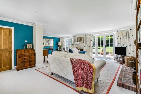 7 Cunliffe Close, Headley, Epsom, KT18 6EG