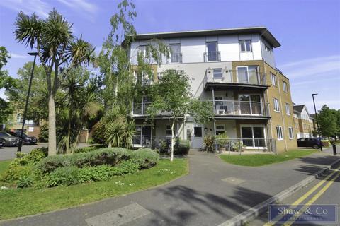 2 bedroom flat for sale, Primrose Place, Isleworth TW7