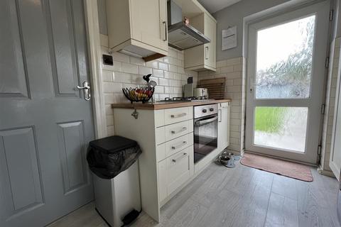 32 Camborne Close, Congleton, CW12 3BG