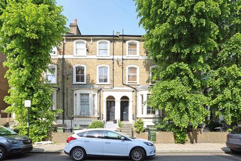 2 bedroom maisonette for sale, Eastlake Road, London, SE5