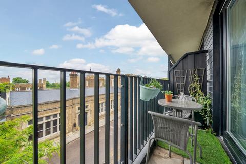1 bedroom flat for sale, Ashmore Road, London