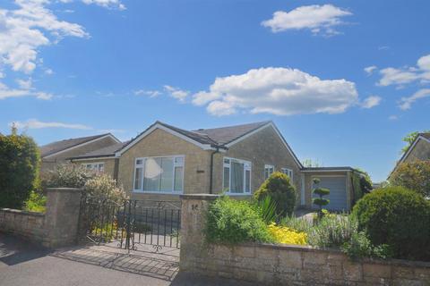 3 bedroom detached bungalow for sale, Barnaby Mead, Gillingham