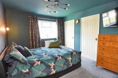 8 Dukes Close, Wincanton, BA9 9RF