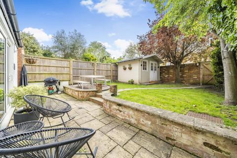 The Garden Flat, 16 Chesham Road, Guildford, GU1 3LS