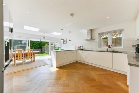 87 Lambton Road, London, SW20 0LW