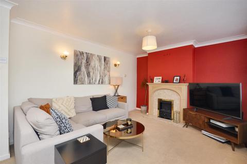 3 bedroom semi-detached house for sale, Ramsay Way, Eastbourne