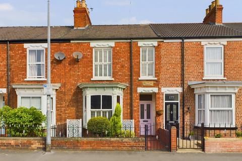 3 bedroom terraced house for sale, Grovehill Road, Beverley