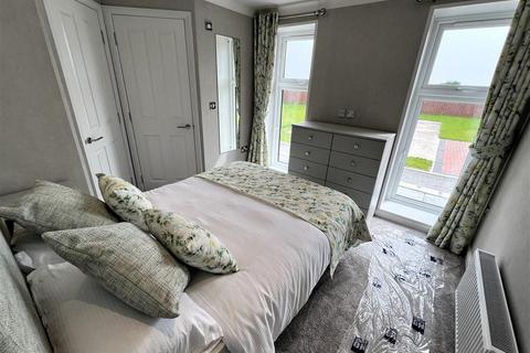 2 bedroom park home for sale, Ryther Road, Ulleskelf, Tadcaster