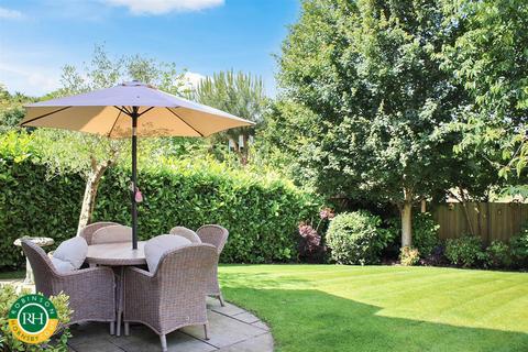 9 Mallard Chase, Hatfield, Doncaster, DN7 6ED
