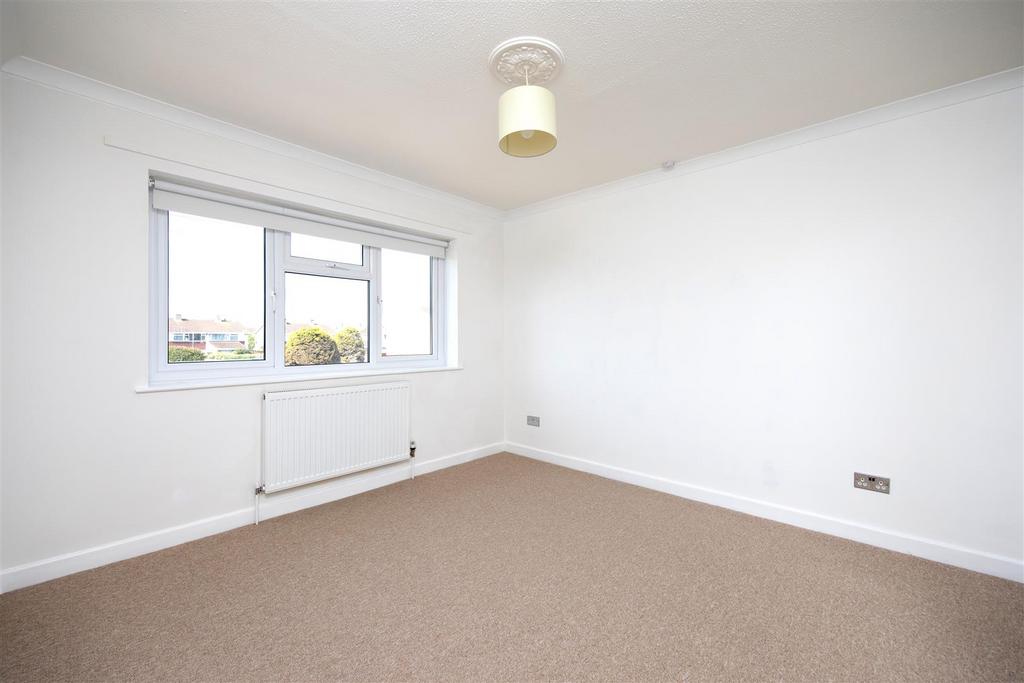25 Kingsdown Road Trowbridge BA14 0 LB (17).jpg
