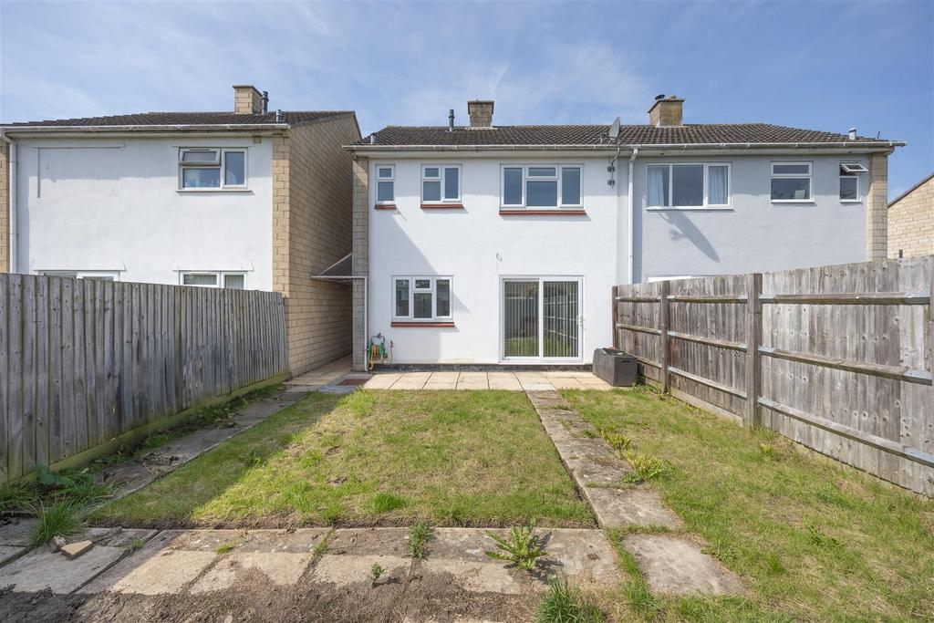 25 Kingsdown Road Trowbridge BA14 0 LB (22).jpg