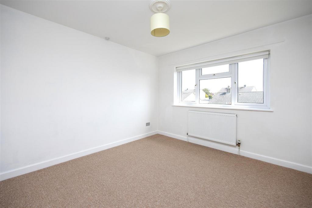 25 Kingsdown Road Trowbridge BA14 0 LB (15).jpg