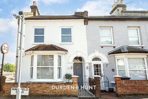 3 bedroom end of terrace house for sale, Mansfield Road, Wanstead E11