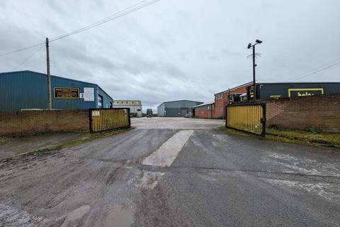 Industrial unit to rent, 4 Johnsons Lane, Widnes WA8
