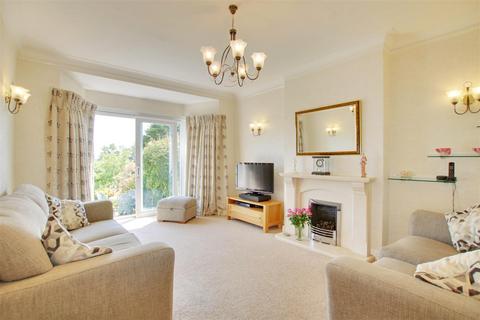 4 bedroom semi-detached house for sale, Greystoke Gardens, Enfield