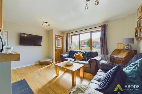 14 Arborfield Road, Marchington, Uttoxeter, ST14 8LS