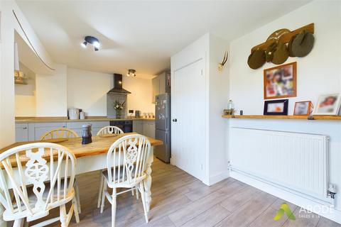 14 Arborfield Road, Marchington, Uttoxeter, ST14 8LS