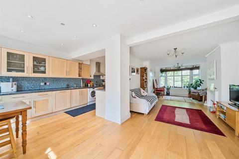 63 Latchmere Lane, Kingston Upon Thames, KT2 5SF