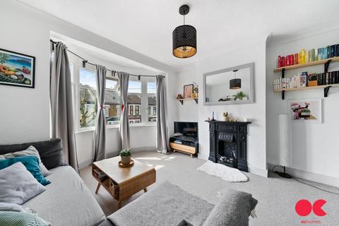 2 bedroom flat for sale, Neville Road, Forest Gate E7