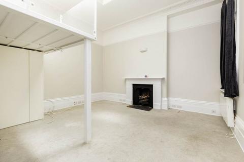 1 bedroom flat to rent, W2
