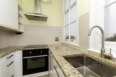 1 bedroom flat to rent, W2