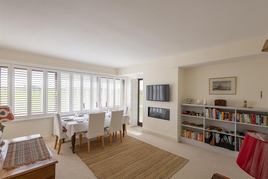 Montagu Court, Gosforth, Newcastle... 2 bed flat for sale £450,000