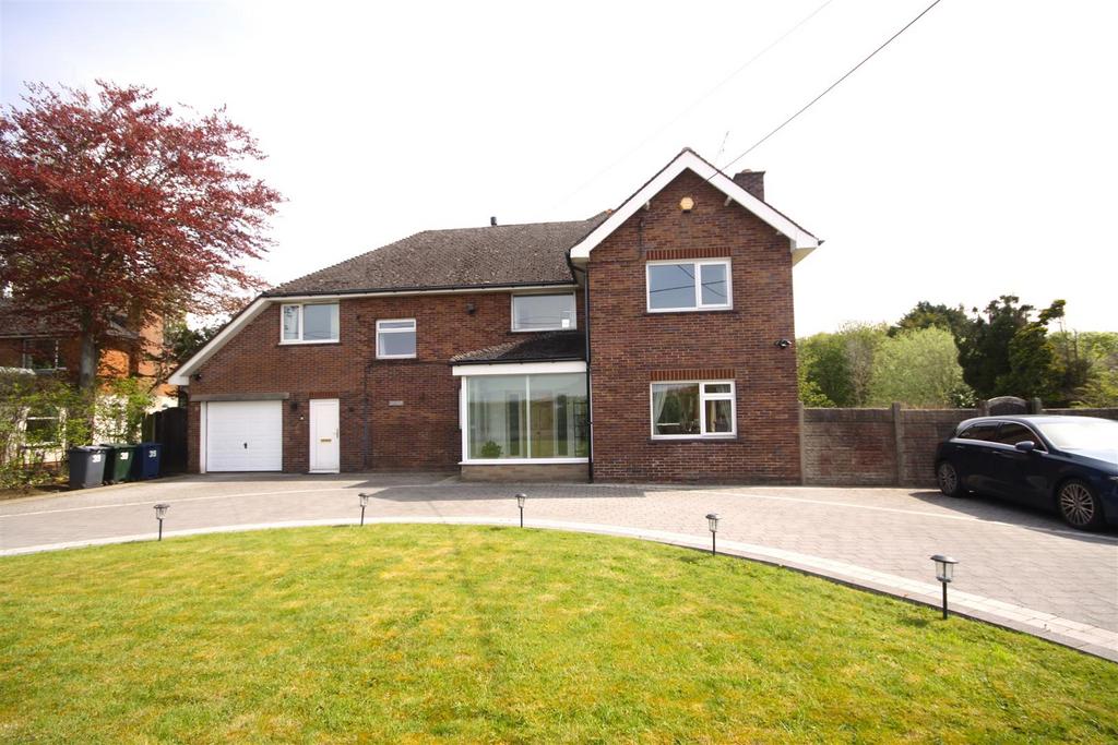 Lyelake Lane, Lathom L40 5 bed detached house for sale £1,095,000