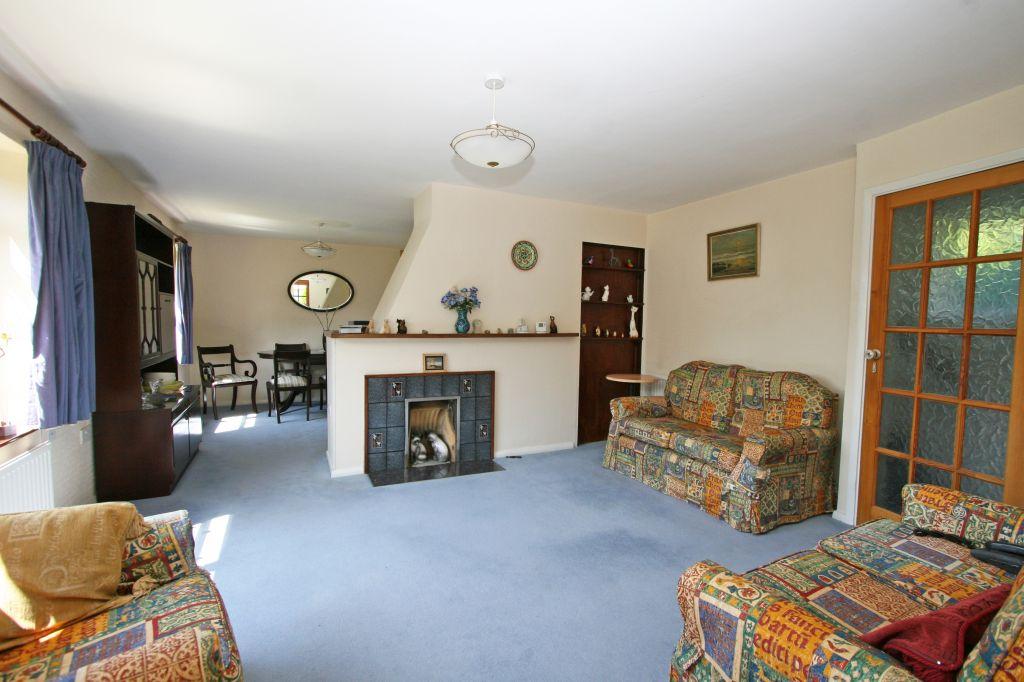 Penn Meadow, Stoke Poges, Buckinghamshire, SL2 3 bed semidetached