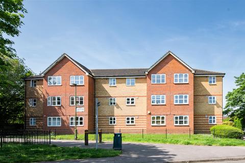 12 Simms Gardens, London, N2 8HT