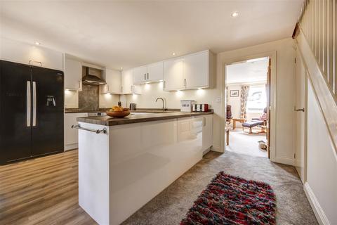 2 Bridge Mews, Ingleton, Carnforth, LA6 3JW