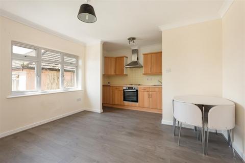 1 bedroom flat for sale, Tankerton Road, Tankerton, Whitstable