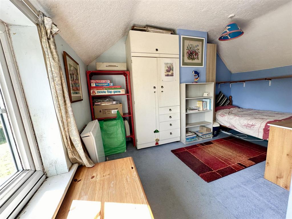 Bedroom two.JPEG