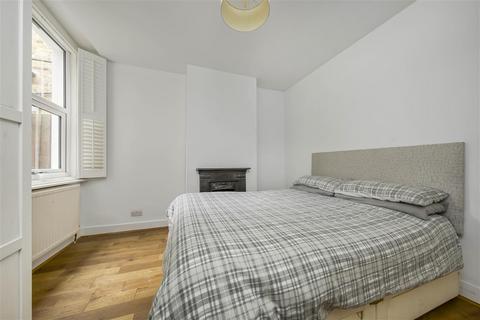 2 bedroom apartment for sale, Trentham Street, Southfields