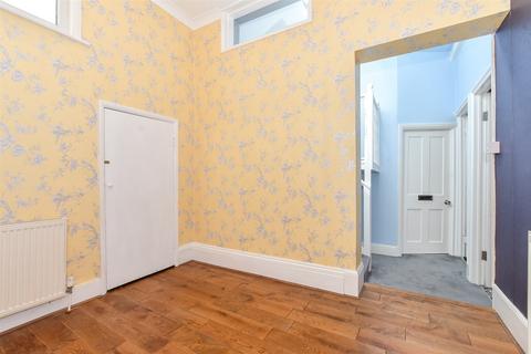 2 bedroom character property for sale, Grosvenor Place, Margate, Kent