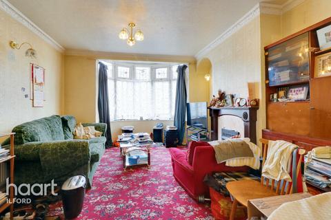 3 bedroom terraced house for sale, South Park Road, Ilford