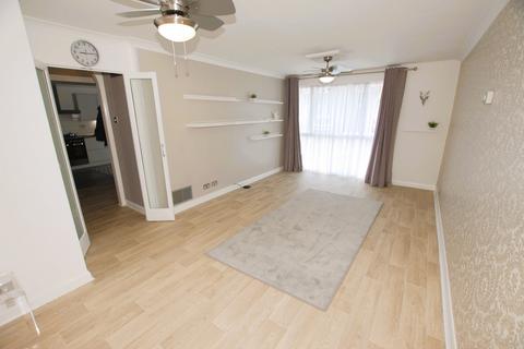 13 Dove Close, Hythe, CT21 6RB