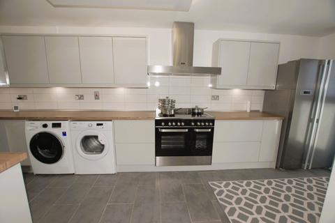 13 Dove Close, Hythe, CT21 6RB