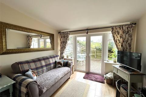 1 bedroom terraced house to rent, East Street, Ilminster, Somerset, TA19