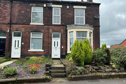 3 bedroom property to rent, Holcombe Road, Greenmount, Bury, BL8 4BD