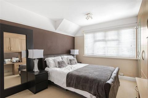 192 Pickhurst Lane, Bromley, BR2 7JB