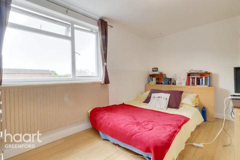 2 bedroom duplex for sale, Union Road, Northolt